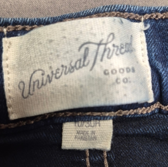 Universal Thread High Rise Straight Leg Jeans Dark Wash Denim 10/30R Minimalist - Picture 4 of 10